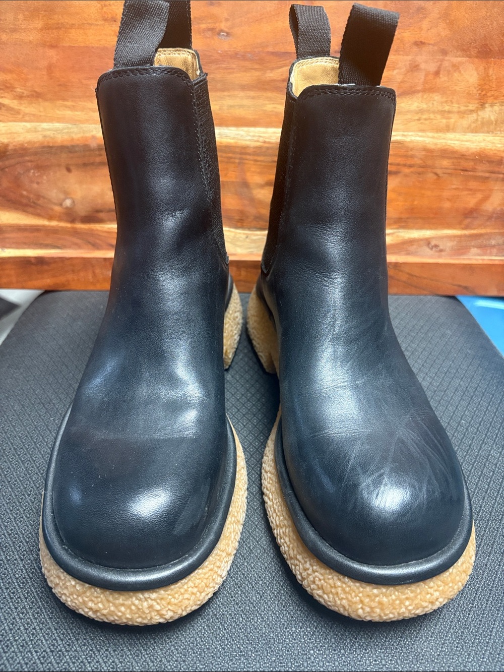 Zara Black Leather Chukka Boots with Crepe-Look Sole